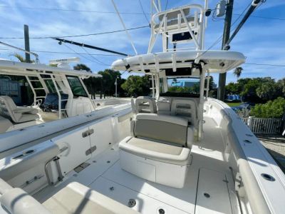 2018 Boston Whaler 330 Outrage - Photo 7