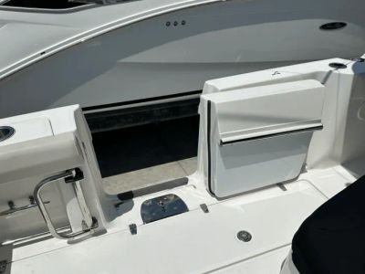 2018 Boston Whaler 330 Outrage - Photo 10