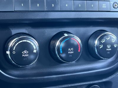 2016 Jeep Patriot - Photo 21