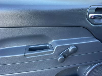 2016 Jeep Patriot - Photo 12