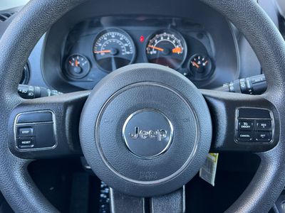 2016 Jeep Patriot - Photo 23