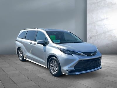 2024 Toyota Sienna - Photo 1