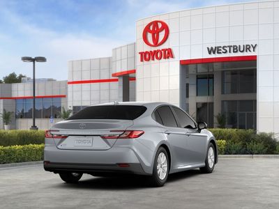 2026 Toyota Camry - Photo 9