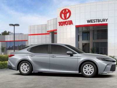 2026 Toyota Camry - Photo 13