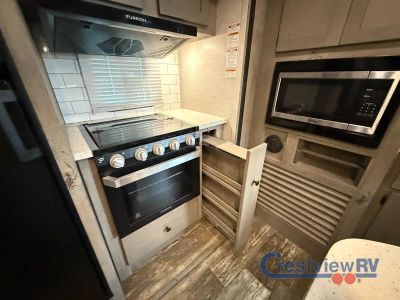 2020 Keystone RV Outback - Photo 17
