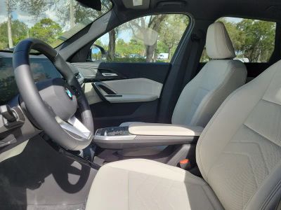 2026 BMW X1 — photo 14 view