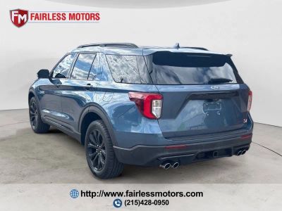 2020 Ford Explorer — rear three-quarter view