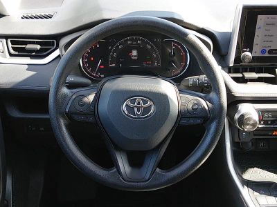 2024 Toyota RAV4 - Photo 12