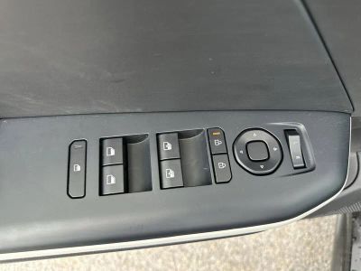 2026 Kia K4 — photo 17 view