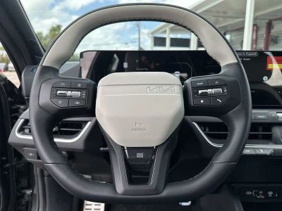 2026 Kia K4 — photo 13 view