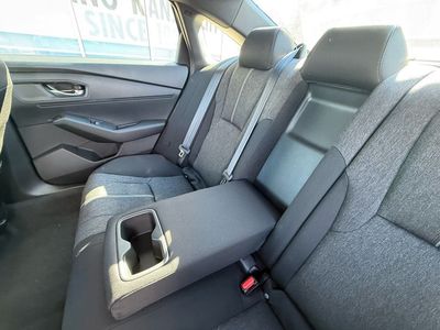 2025 Honda Accord Hybrid - Photo 31