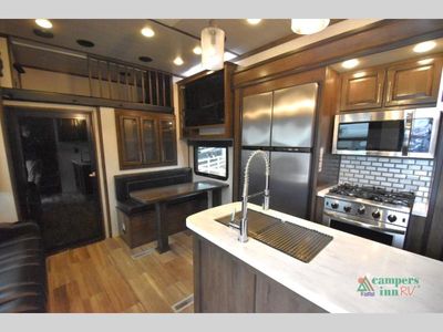 2022 Dutchmen RV Voltage — photo 32 view