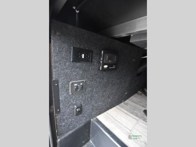 2022 Dutchmen RV Voltage — photo 12 view