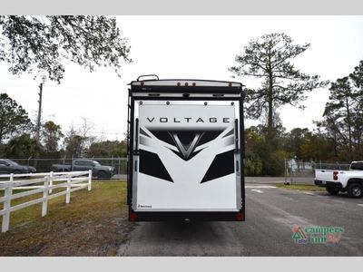 2022 Dutchmen RV Voltage — detail view
