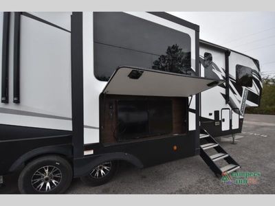 2022 Dutchmen RV Voltage — photo 21 view