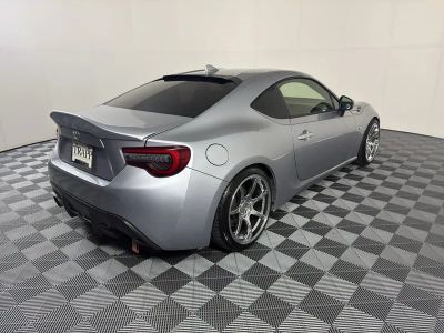 2017 Toyota 86 — interior view
