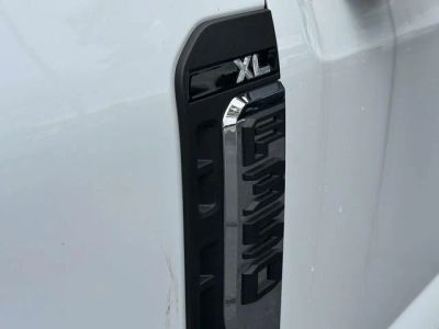 2026 Ford F-350SD - Photo 8