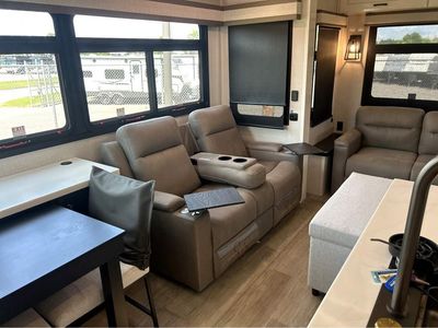 2026 Jayco Pinnacle - Photo 10