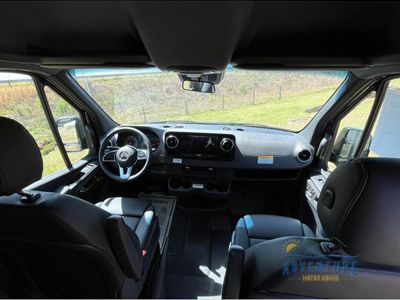 2025 Storyteller Overland XO - Photo 8
