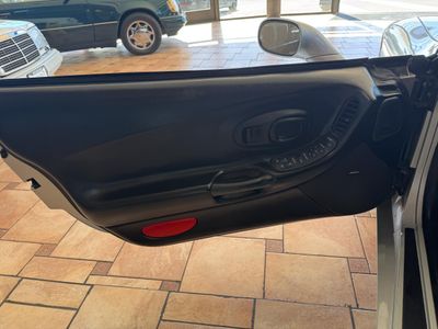 2003 Chevrolet Corvette - Photo 18