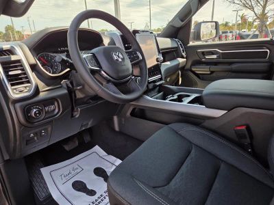 2026 Ram 1500 — photo 13 view
