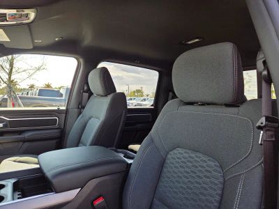 2026 Ram 1500 — photo 11 view