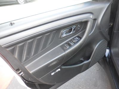 2014 Ford Taurus - Photo 16