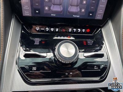 2023 Jeep Grand Wagoneer - Photo 5