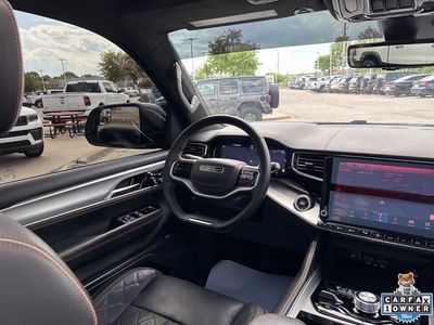 2023 Jeep Grand Wagoneer - Photo 52