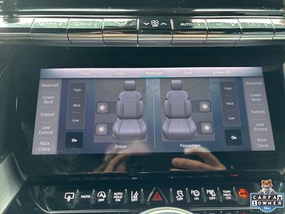 2023 Jeep Grand Wagoneer - Photo 71