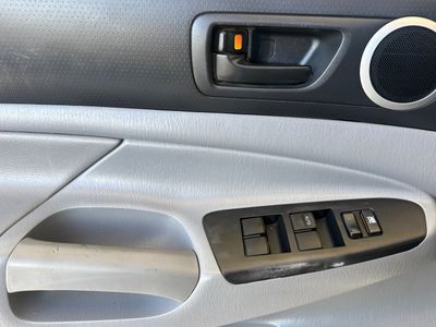 2012 Toyota Tacoma - Photo 12