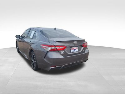 2019 Toyota Camry - Photo 8