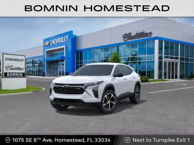 2026 Chevrolet Trax 1RS in Summit White — front three-quarter view