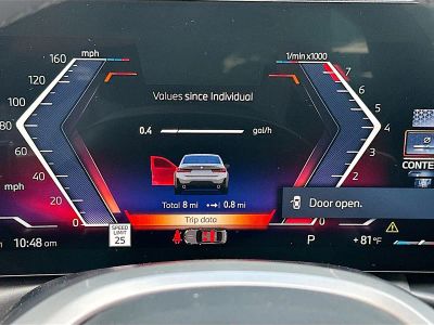 2026 BMW 3 Series — photo 9 view