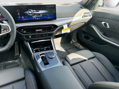 2026 BMW 3 Series — photo 18 view