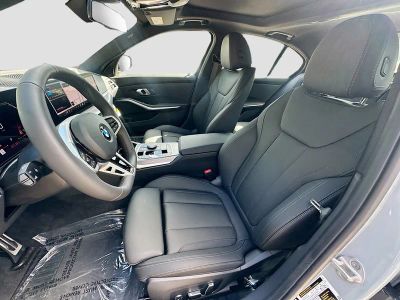 2026 BMW 3 Series — photo 16 view