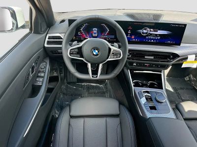 2026 BMW 3 Series — photo 17 view