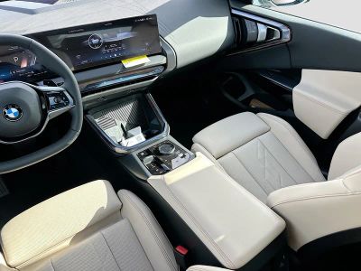 2026 BMW X3 — photo 18 view