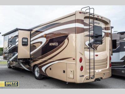 2016 Jayco Seneca - Photo 6
