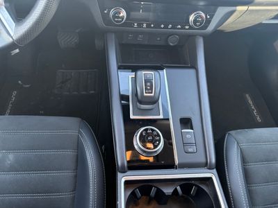 2024 Mitsubishi Outlander - Photo 15