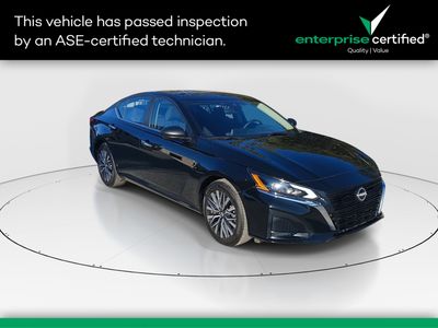 2025 Nissan Altima - Photo 1