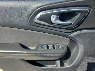 2015 Chrysler 200 - Photo 20