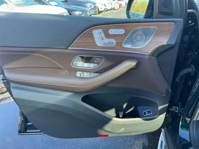 2023 Mercedes-Benz GLS - Photo 18