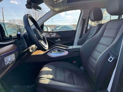 2023 Mercedes-Benz GLS - Photo 4