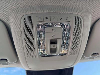 2023 Mercedes-Benz GLS - Photo 33
