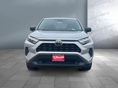 2024 Toyota RAV4 - Photo 2