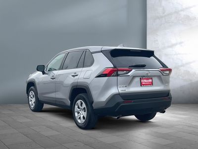 2024 Toyota RAV4 - Photo 4