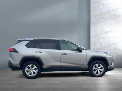 2024 Toyota RAV4 - Photo 7