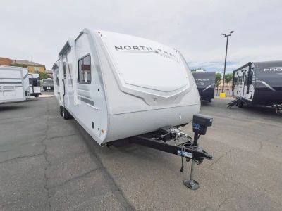 2026 Jayco NORTH TRAIL — front three-quarter view