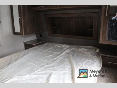 2015 Keystone RV Cougar X-Lite - Photo 8